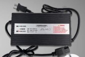 小牛电动车原装充电器型号？兼容充电器有哪些？
