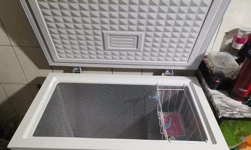 商用冰柜不冷冻了怎么办（解决商用冰柜失效的常见问题及修复方法）  第1张