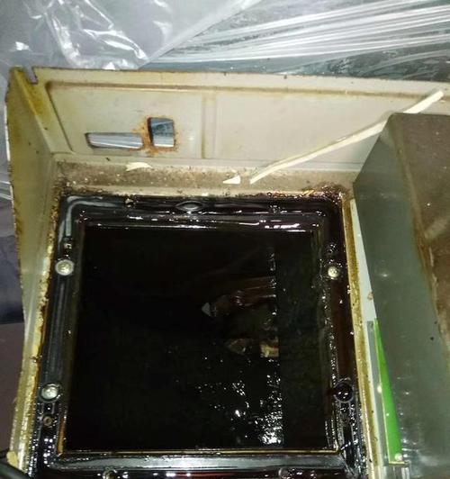 如何清洗抽油烟机（详细做法分享）  第1张