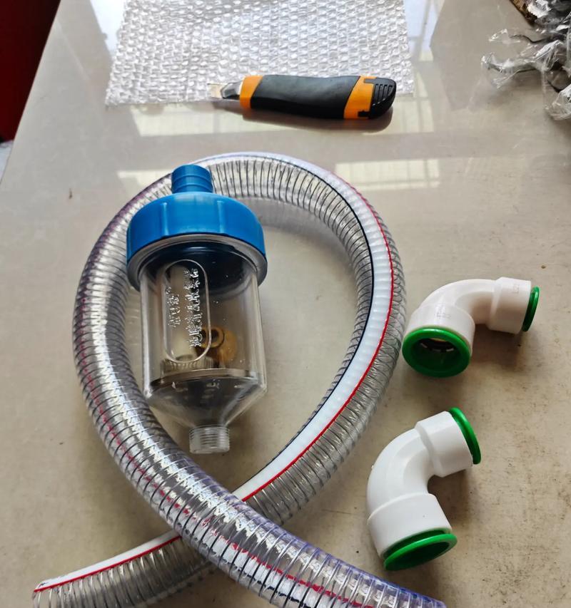 拆热水器盖用什么工具好？选择工具时应注意哪些问题？  第1张