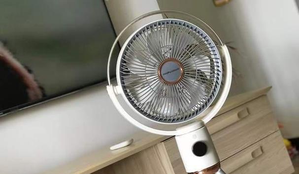 手表风扇如何连接电视机？使用过程中有哪些注意事项？  第3张